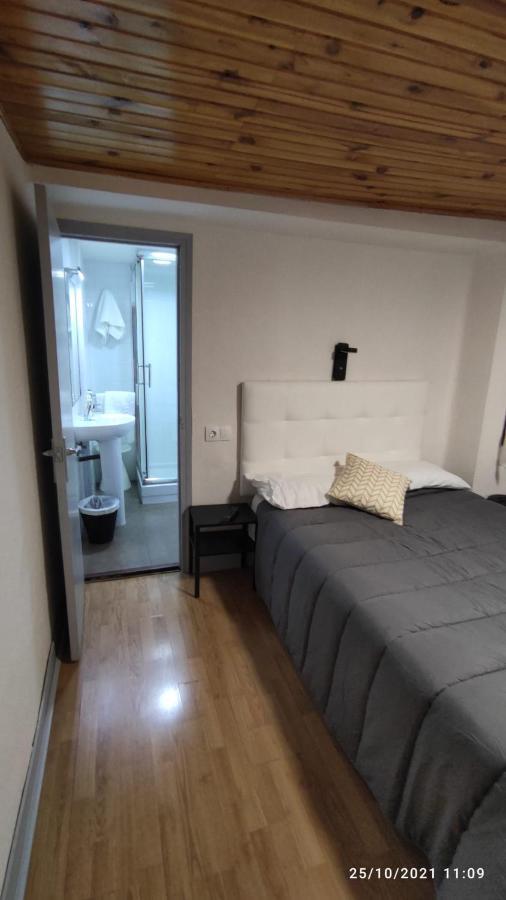 Hostal Ars Puigcerdà Eksteriør billede