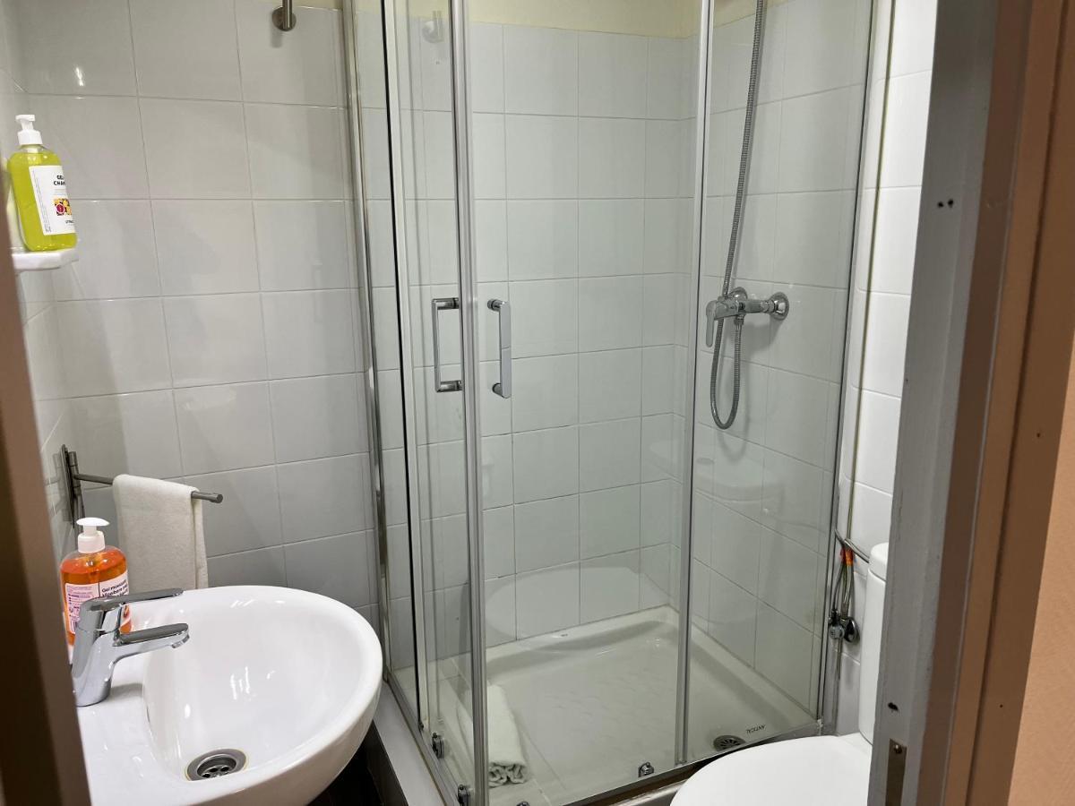 Hostal Ars Puigcerdà Eksteriør billede